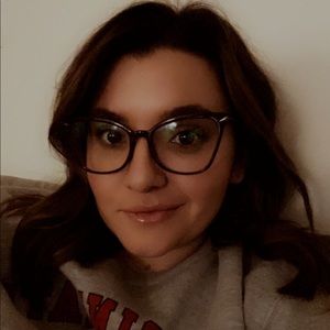 Meet your Posher, Jillian